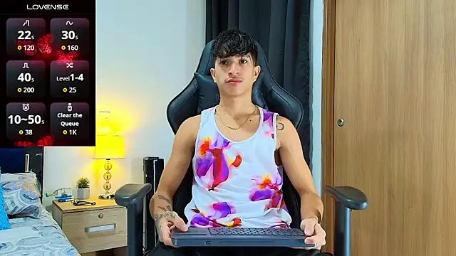 CamiloBass online show from 05-26-26, 01:04