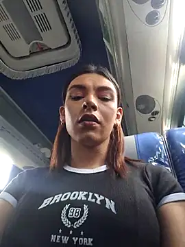 Maiskeen Zamara online show from 12-21-24, 05:07