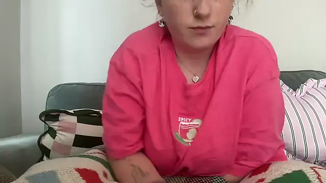 lilsbabyxo online show from 05-19-26, 04:58