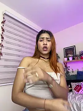 Snapshot of soy_sarah_ chatting on 03-05-25, 03:40 soy sarah online show from 03-05-25, 03:40