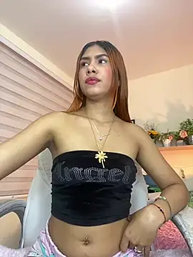 Snapshot of soy_sarah_ chatting on 02-06-25, 05:57 soy sarah online show from 02-06-25, 05:57