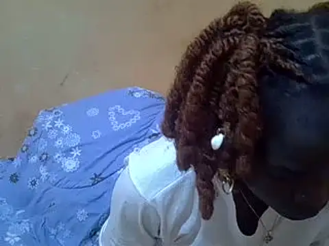 pretty vivy online show from 02-23-25, 01:53