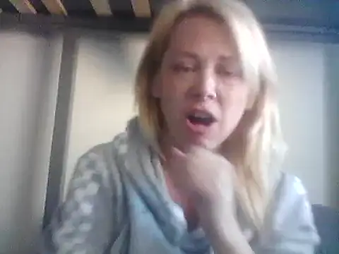 burrkitty online show from 12-06-24, 05:49