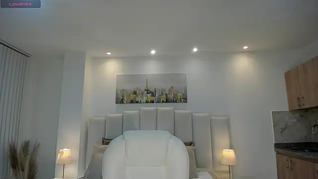 amelie jhons online show from 06-30-26, 12:43