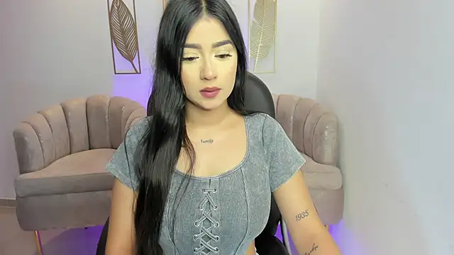 amelie jhons online show from 03-23-26, 02:00