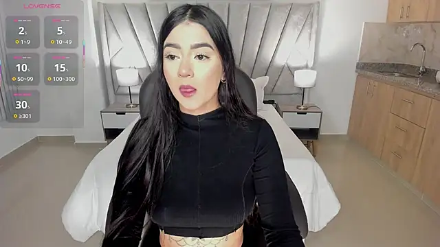 amelie jhons online show from 03-25-26, 12:44