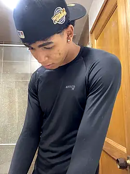 JoanG10 online show from 09-08-25, 03:55