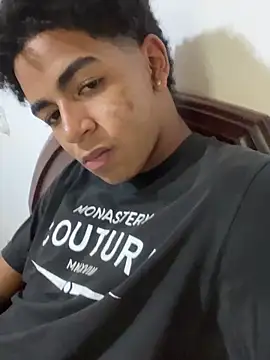 JoanG10 online show from 09-13-25, 01:49