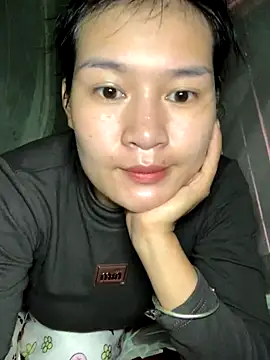 Snapshot of Zeni_fer chatting on 12-05-24, 12:58 Zeni fer online show from 12-05-24, 12:58