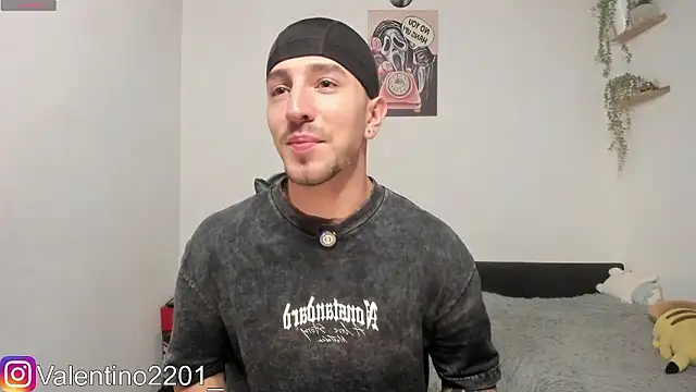 Valentino Xander online show from 03-06-26, 06:41