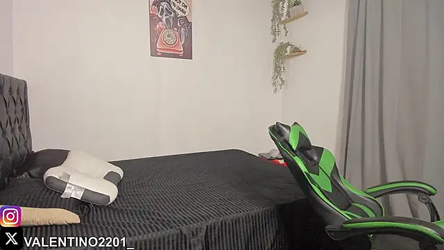 Valentino Xander online show from 09-18-25, 01:30