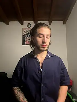 Valentino Xander online show from 01-17-26, 02:26