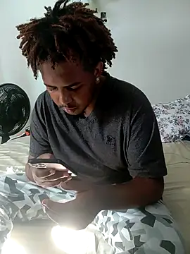 Snapshot of anubi0880 chatting on 12-17-25, 07:19 anubi0880 online show from 12-17-25, 07:19