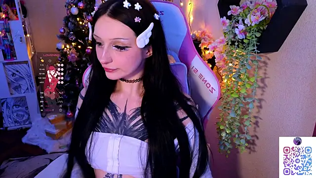 Snapshot of hikmurr chatting on 01-30-25, 05:28 hikmurr online show from 01-30-25, 05:28