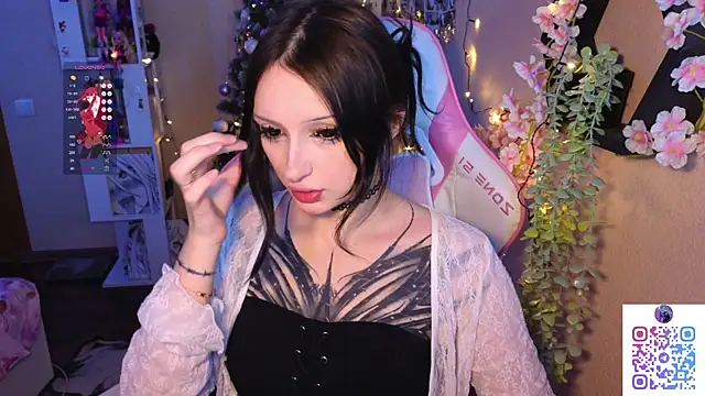 Snapshot of hikmurr chatting on 02-25-25, 07:06 hikmurr online show from 02-25-25, 07:06