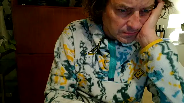 costanza7070 online show from 03-07-25, 04:57