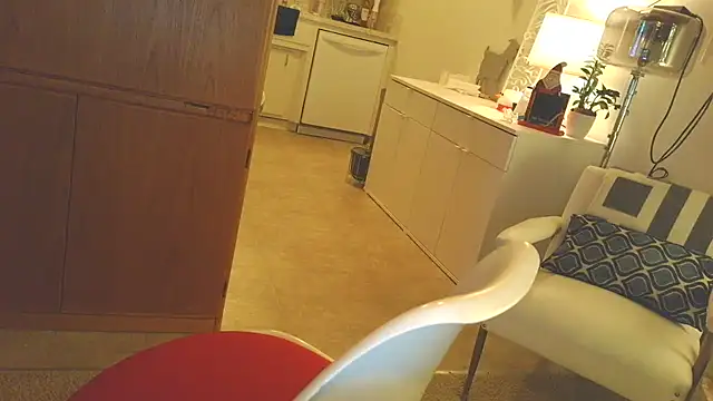 costanza7070 online show from 12-02-25, 04:14