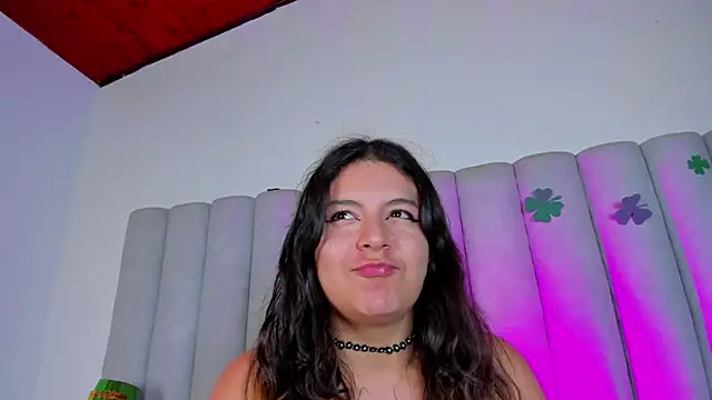 Snapshot of EngelStone chatting on 03-17-25, 07:37 EngelStone online show from 03-17-25, 07:37