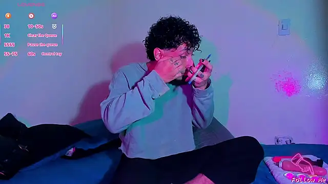 Piggy Eddy online show from 04-03-26, 03:35