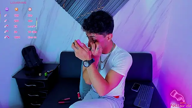 Piggy Eddy online show from 12-02-25, 09:05