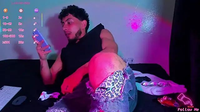 Piggy Eddy online show from 02-24-26, 04:35