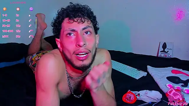 Piggy Eddy online show from 04-12-26, 04:16