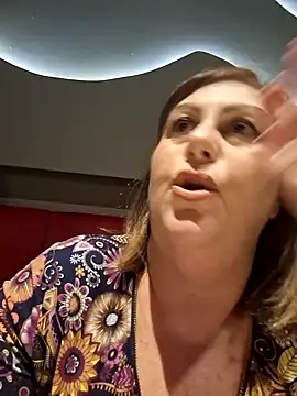 Snapshot of Mara-24 chatting on 02-18-26, 07:54 Mara-24 online show from 02-18-26, 07:54