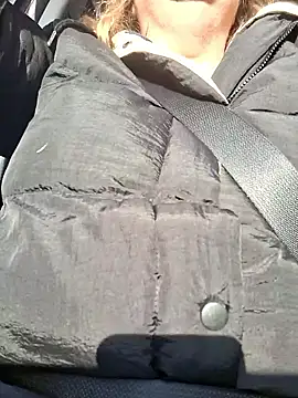 Snapshot of Mara-24 chatting on 01-16-26, 09:02 Mara-24 online show from 01-16-26, 09:02