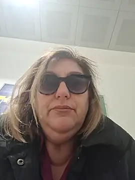 Snapshot of Mara-24 chatting on 02-11-26, 08:47 Mara-24 online show from 02-11-26, 08:47