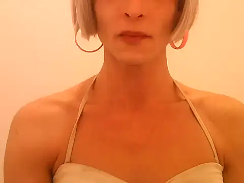 MissWendy online show from 12-16-25, 07:29