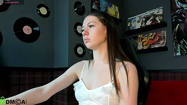 Nicole Charm online show from 03-06-26, 12:49