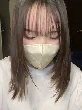 Snapshot of mari_tan_ch chatting on 11-21-25, 12:42 mari tan ch online show from 11-21-25, 12:42