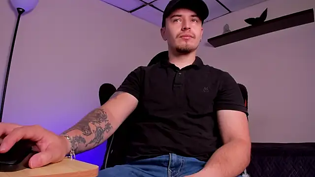 james connor2 online show from 11-28-25, 03:45