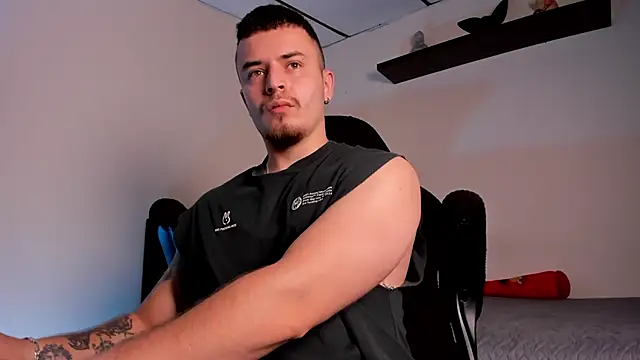 james connor2 online show from 01-08-26, 07:31