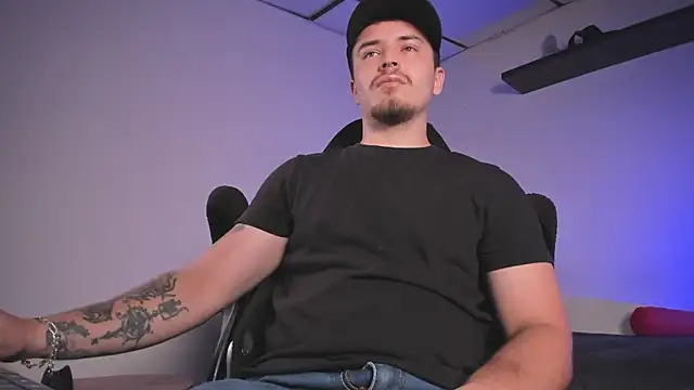 james connor2 online show from 05-30-26, 06:46