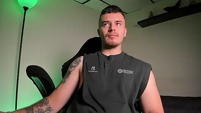 james connor2 online show from 02-07-26, 06:49