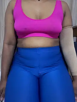 Snapshot of NethuQueen chatting on 02-28-25, 04:32 NethuQueen online show from 02-28-25, 04:32