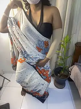 Snapshot of NethuQueen chatting on 02-26-25, 05:57 NethuQueen online show from 02-26-25, 05:57