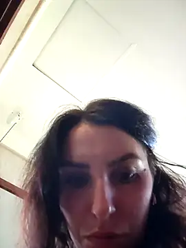 Izabella Bella online show from 10-06-25, 06:47