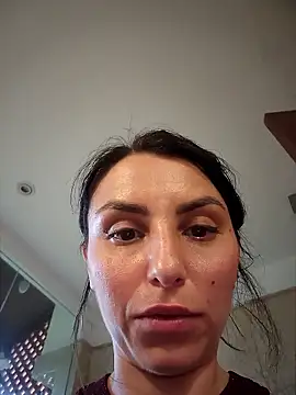 Izabella Bella online show from 01-15-26, 07:12