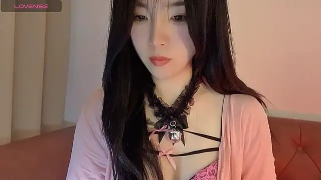 NickiBloom online show from 01-14-25, 02:53