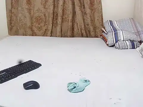 slender sweet online show from 11-22-25, 03:22