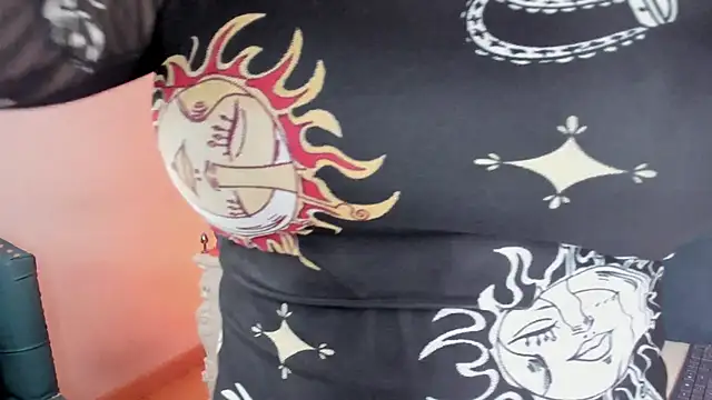 samara warren online show from 11-26-25, 01:55