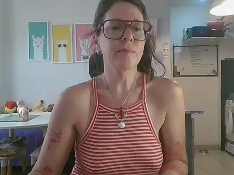 Calentandote online show from 10-13-25, 08:32