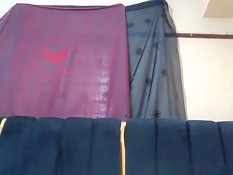Prety petty online show from 05-10-26, 07:23