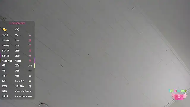 TiffanyWright online show from 11-27-25, 01:22