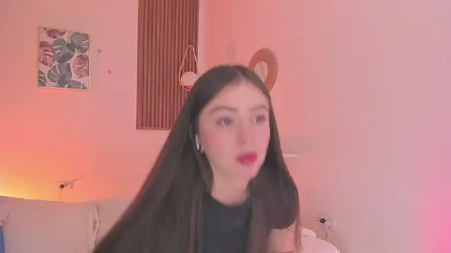 TiffanyWright online show from 02-12-26, 01:33