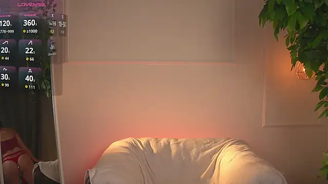 Snapshot of tati__20 chatting on 09-28-25, 09:22 tati 20 online show from 09-28-25, 09:22