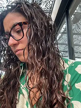 Snapshot of ValeriEvan chatting on 02-12-26, 08:08 ValeriEvan online show from 02-12-26, 08:08