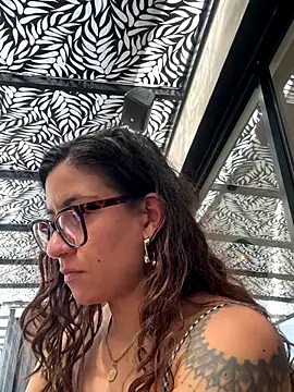 Snapshot of ValeriEvan chatting on 09-22-25, 07:09 ValeriEvan online show from 09-22-25, 07:09